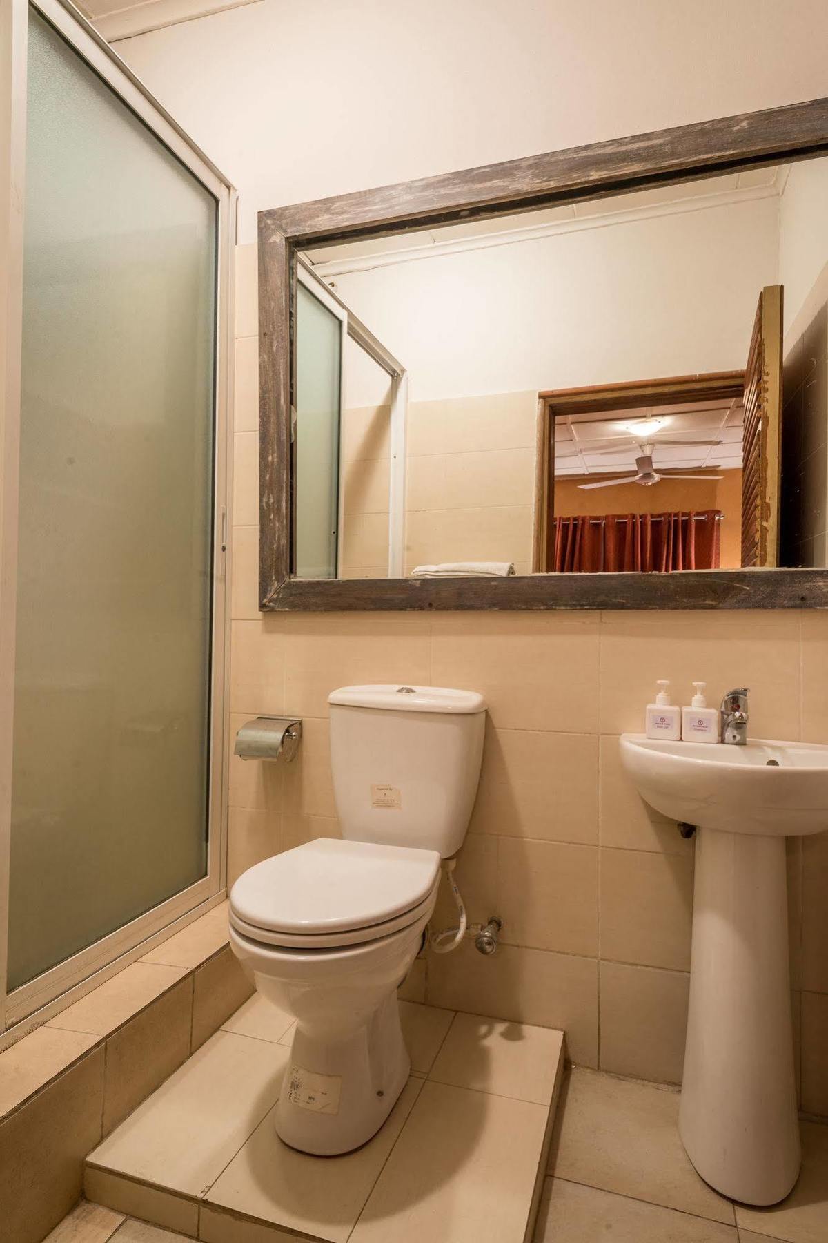 Bogobiri House Hotel ลากอส ภายนอก รูปภาพ
